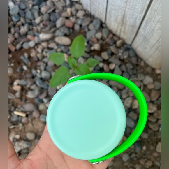 Hydro flask - Picture 3 of 5